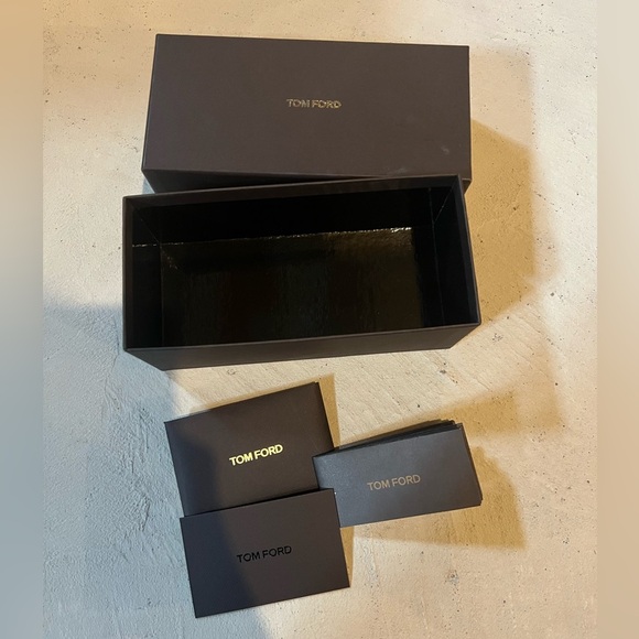 Tom Ford Glasses Box - Picture 2 of 2